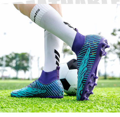 Men Light Soccer Shoes Size 35-45 Boys Soccer Shoes Football Boots High Ankle Kids Cleats Training Sport Sneakers Football Shoes
