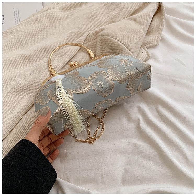 Chinese Style Embroidered Shoulder Bag Elegant Handbag Retro Small Square Bag Wedding Party Luxury Designer Women Evening Clutch