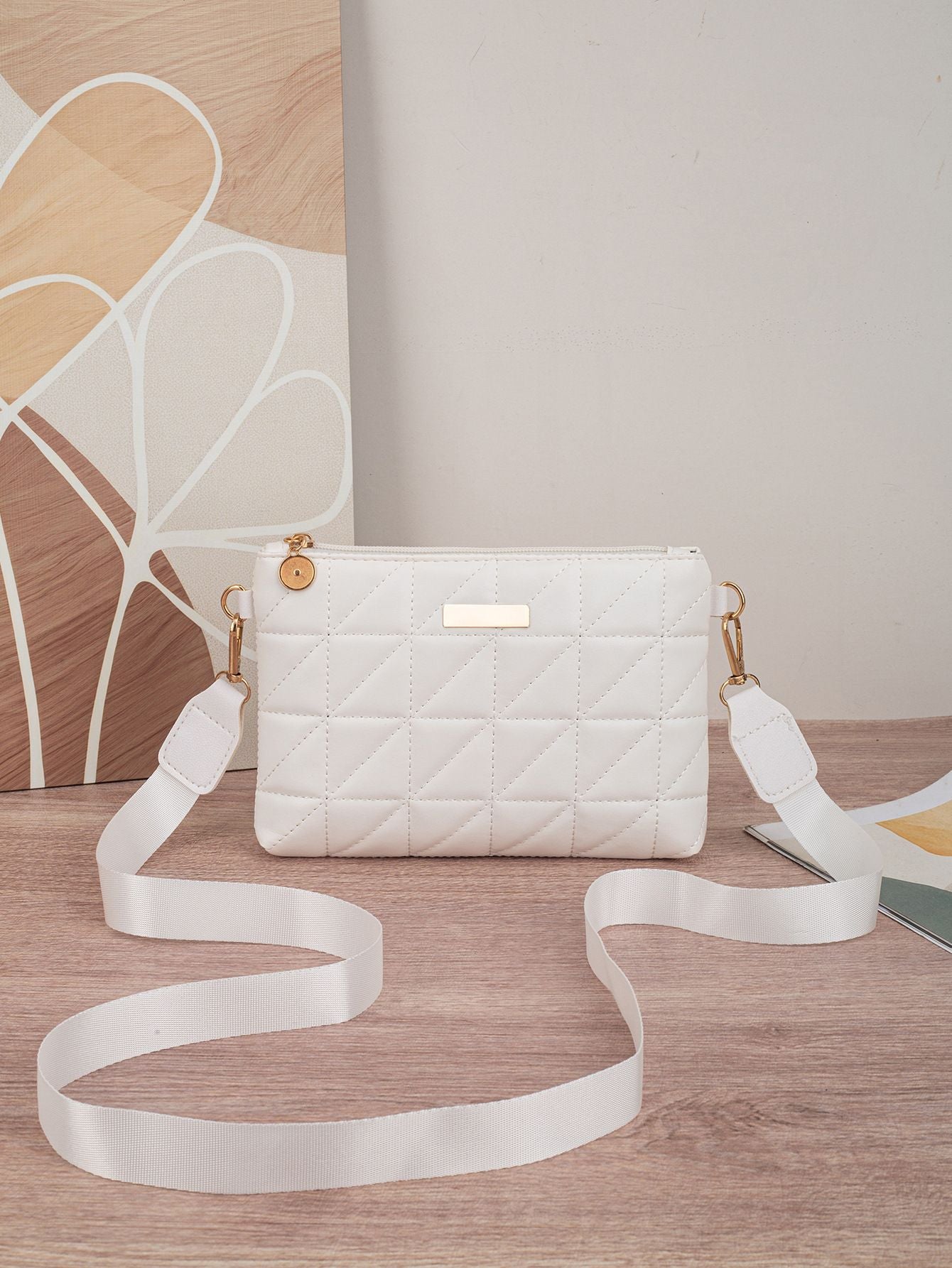 Small square handbag, mini phone bag, new style bag, compact embroidery, fashionable ladies' coin purse triangle