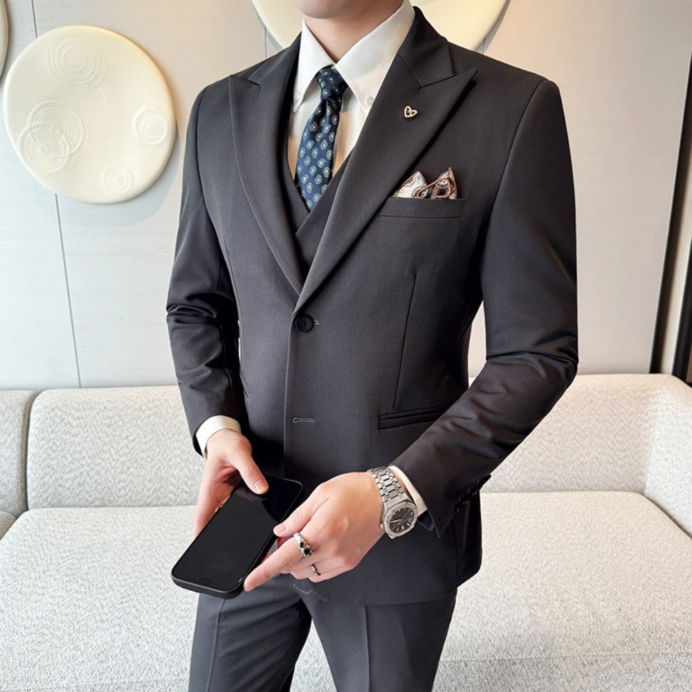 Slim-fit Three-Piece Suit Korean Style Two-Button Formal Wedding Tuxedo Business Suit Beautiful Groomsmen Best Man Suit