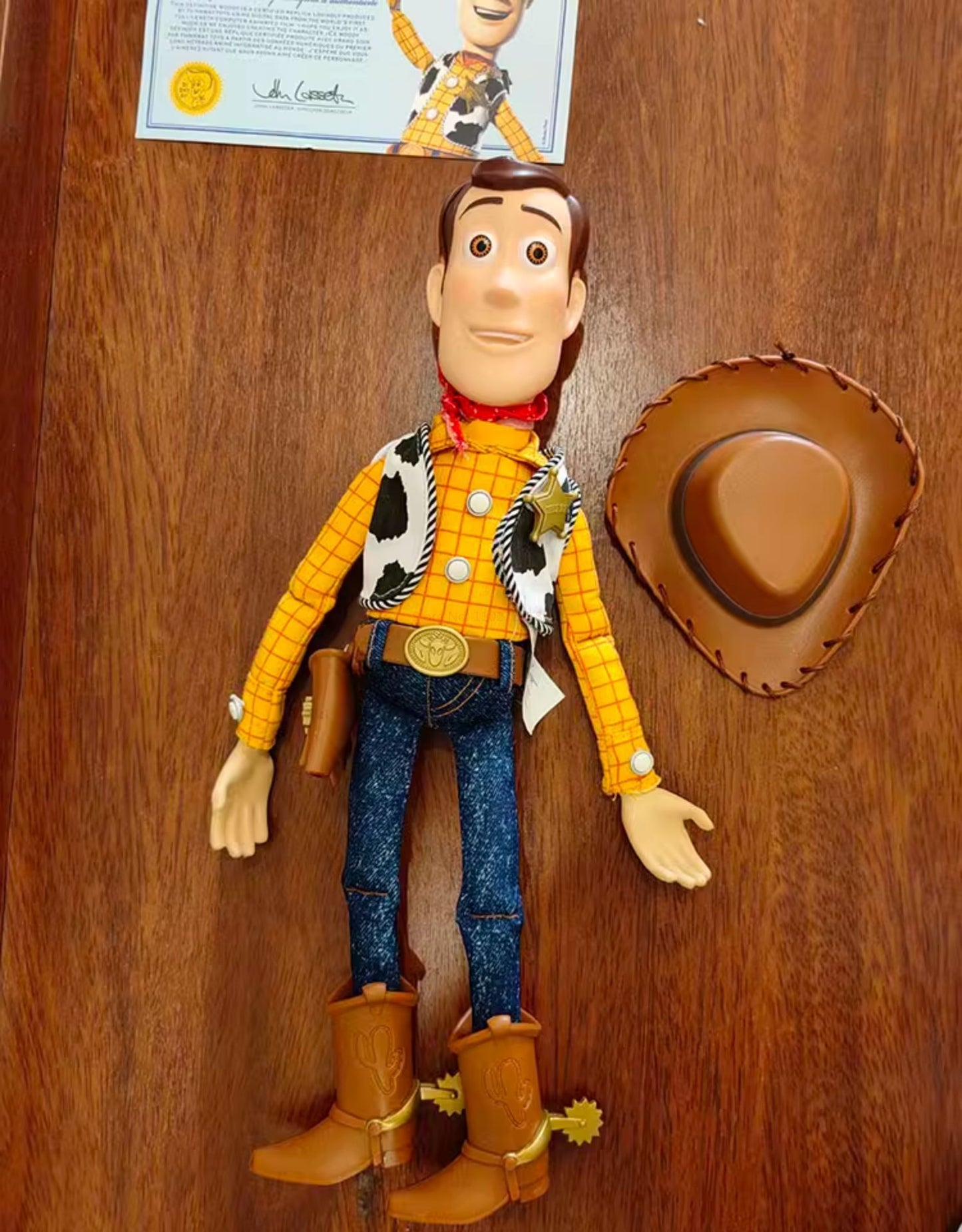 Bonecos de Ação Woody Disney Pixar Toy Story 40cm com Som de Filme em Inglês, Boneco de Personagem, Vaqueiro de Pano, Presente de Aniversário para Crianças