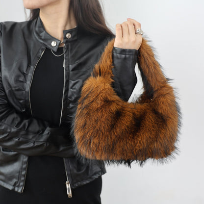 Solid Color Plush Dumpling Bag Simple Style Niche Design Faux Fur Handbag Tote Small Women's Underarm Hobo Bag