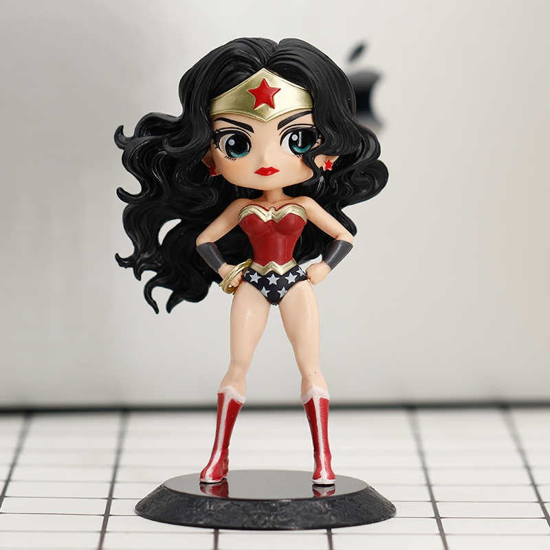 Bandai Autêntico Qposket Dc Hero Arlequina Coringa Mulher Maravilha Supergirl Boutique Modelo Artesanal Presentes Periféricos Colecionar Brinquedos