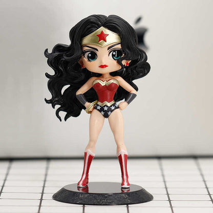 Bandai Autêntico Qposket Dc Hero Arlequina Coringa Mulher Maravilha Supergirl Boutique Modelo Artesanal Presentes Periféricos Colecionar Brinquedos
