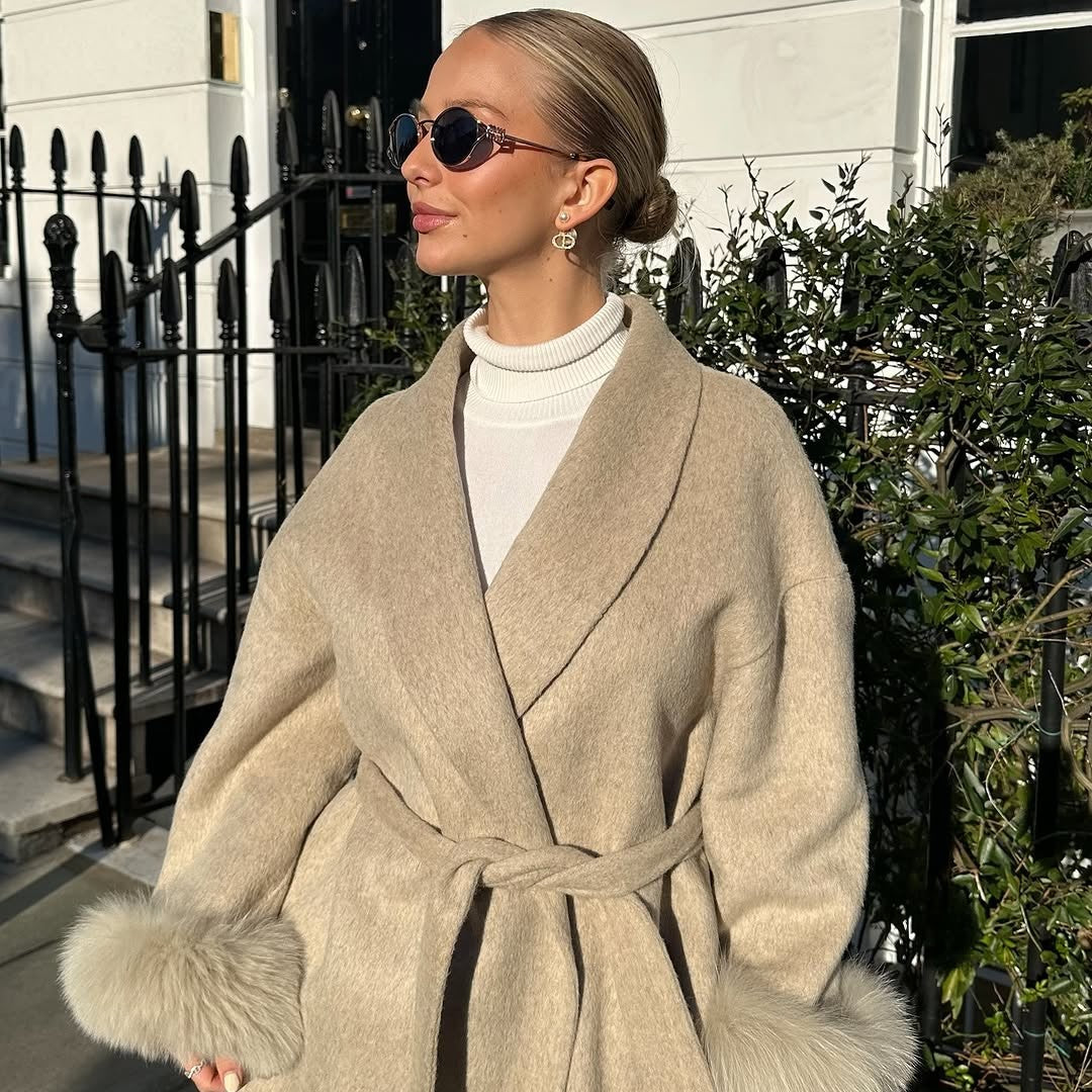 Casacos Curtos de Lã Elegantes com Cadarço Sólido Lapela Solta Cinto Peludo Manga Longa Jaqueta Feminina 2025 Outono Inverno Lady Chique Cardigãs