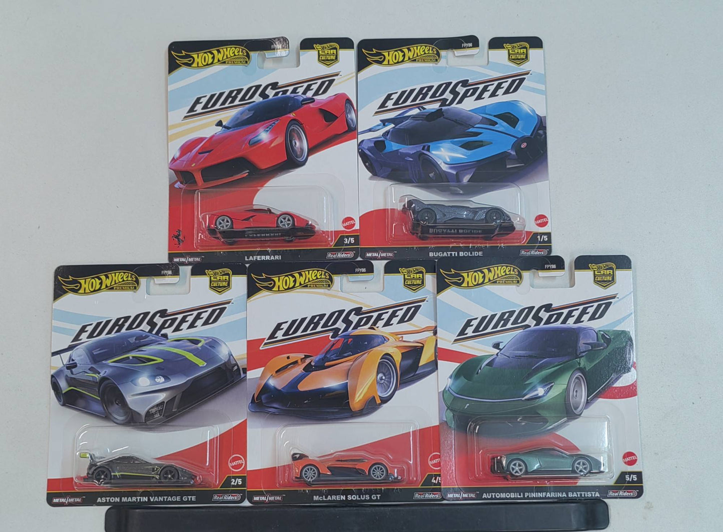 Hot Wheels Ferrari 1:64 Escala Carro Modelo em Liga de Metal Velocidade Europeia Meteor Brinquedo Mais Vendido como Presente de Aniversário ou Natal