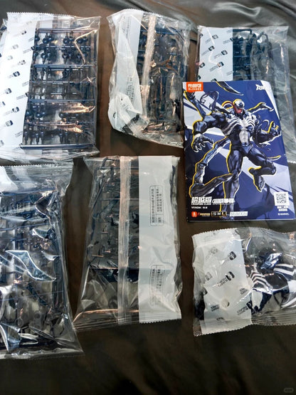 Em estoque Blokees Marvel Rivals Homem-Aranha Venom Campeão Classe Anime Boneco de Ação Figura Colecionável Modelo Presente Colecionáveis