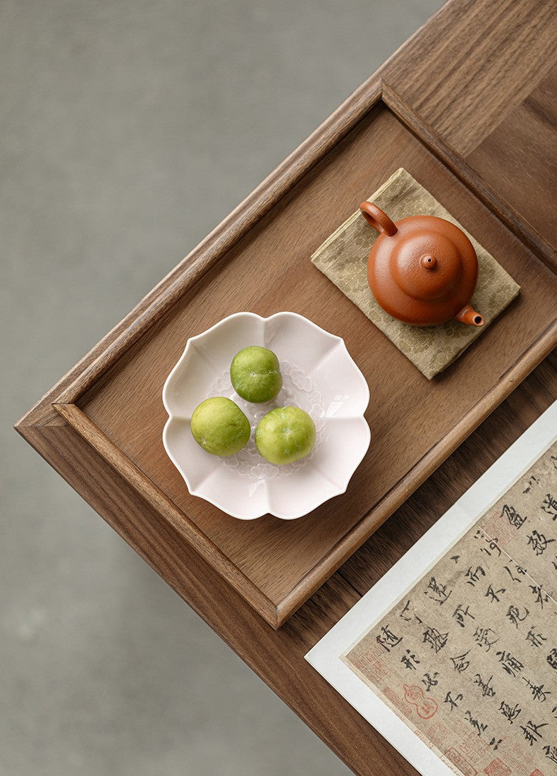 Creative Lotus Pattern Fruit Plate Zen Ceramic Snack Plate Retro Fruit Dishes Boutique Pastry Plate Hospitality Dishes Crafts