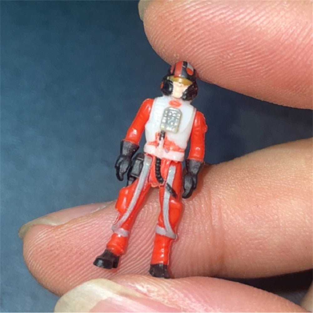 Hasbro Star Wars Série 1/72 Aayla Secura R2-D2 Boba Fett Darth Vader Produtos Genuínos a Granel com Defeitos Boneco de Ação
