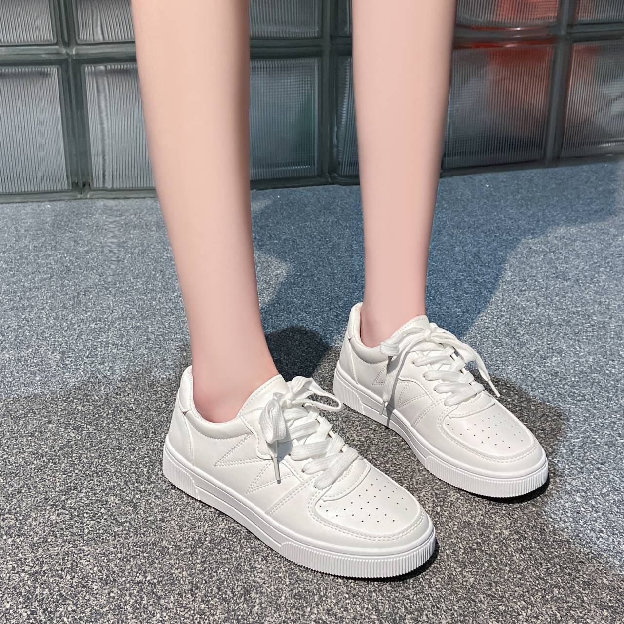 Women Sneakers Runing Breathable Light Walking Shoes Sport Casual Female Shoes Tennis motion Skateboard Shoes Fashion Outdoor