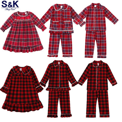 2025 Christmas Pyjamas Sets Kids Girls Boys Loungewear baby Pajamas Matching Family Pjs Winter Baby Soft Velvet Plaid Dress