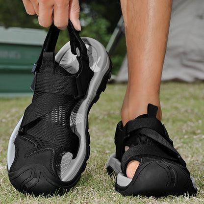 Non-Slip Sunnmer Fashion Flats Men's Breathable Sandals Lightweight Outdoor Sport Sandals Anti-collision Toe Male Beach Shoes