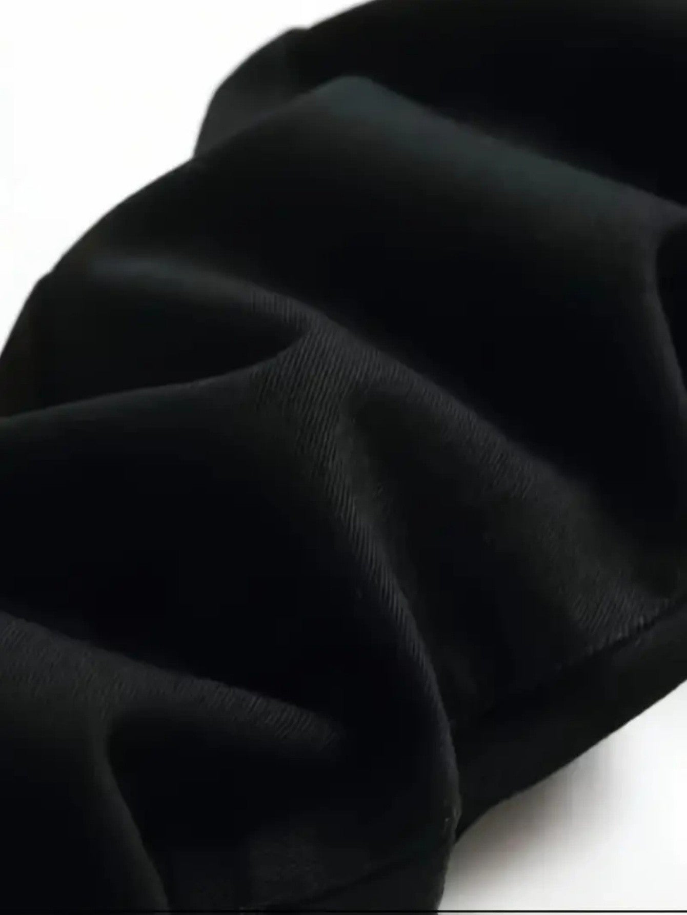 Men’s Slim Fit Black Jeans, Reinforced Denim Seams, Menswear Approved from Gym to Gallery