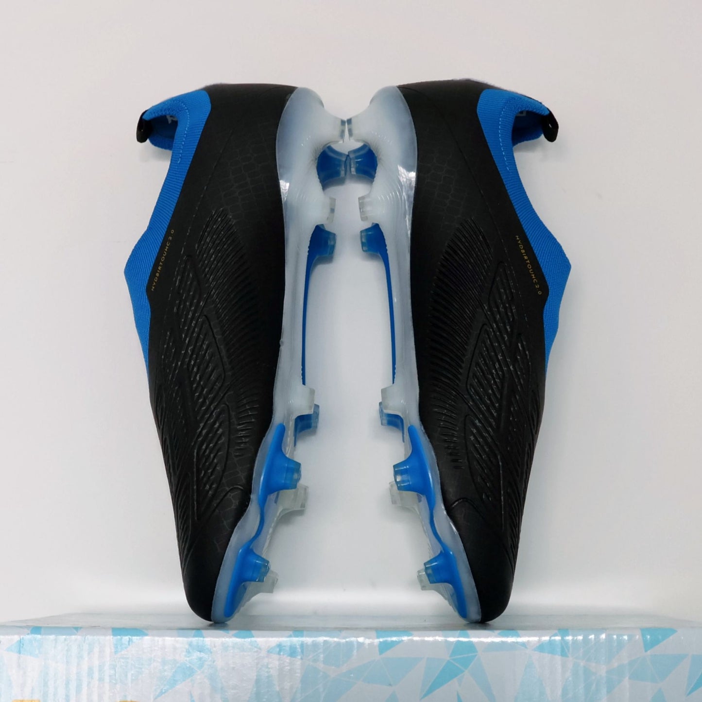 2282FG Slip-on Men Boy Soccer Shoes FG/TF Football Boots High Ankle Cleats Training Sport Sneakers Football Shoes eur 35-46