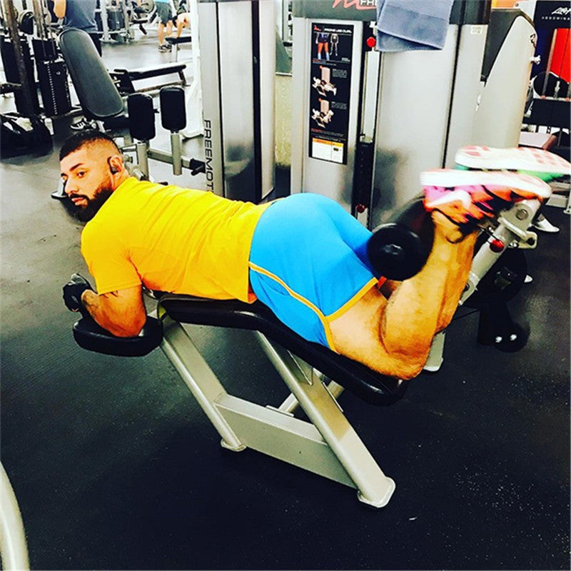 Men Gym Fitness Shorts Bodybuilding sports Jogging shorts Male 2022 Summer Cool Breathable Mesh The big size casual men Shorts