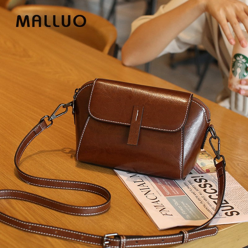 Oil Wax Cowhide Genuine Leather Crossbody Small Bag for Women Fashionable Versatile Shoulder Shell Handbag Lady Casual Phone Bag