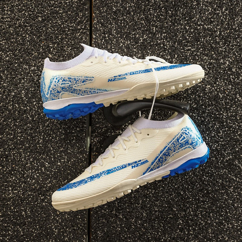 Professional Men Football Boots Adult High Quality Soccer Shoes Society Indoor Cleats Ultralight Studded Women Football Shoes