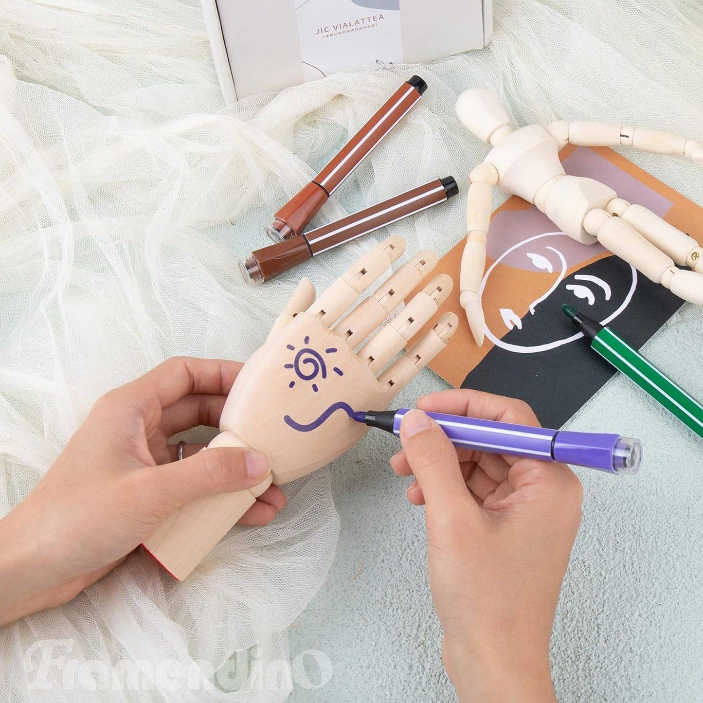 Creative Wooden Finger Art Model Ornaments Wooden Hands Home Living Room Office Desktop Storage Decorations Accessories