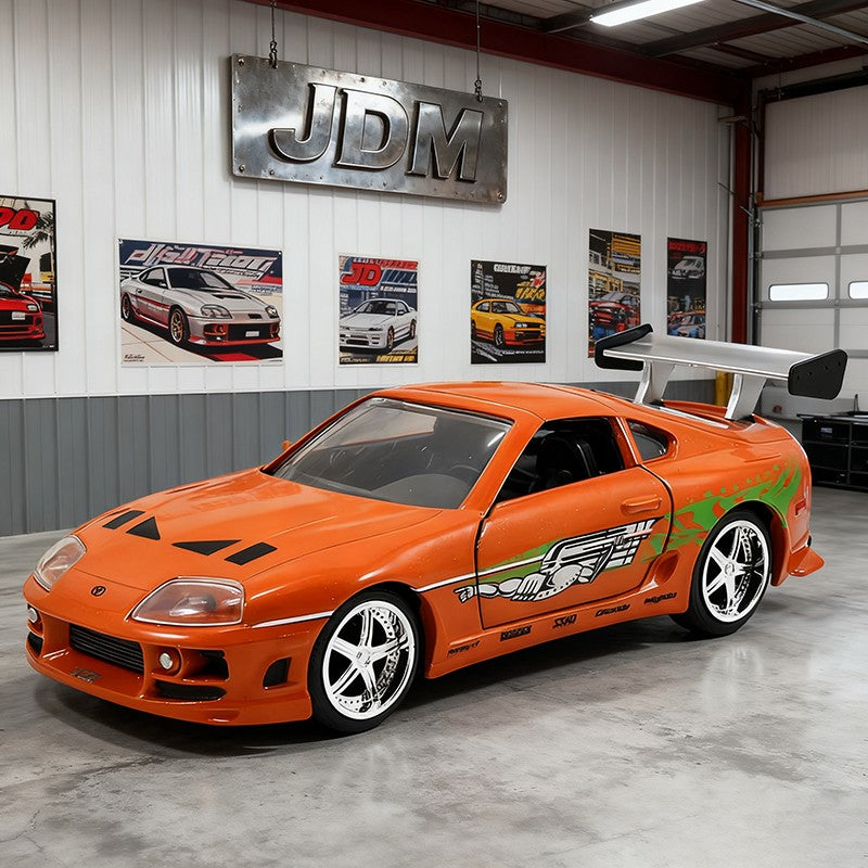 JADA 1:32 Brian Supra Liga Fundida e Veículos de Brinquedo Modelo de Carro em Miniatura para Crianças