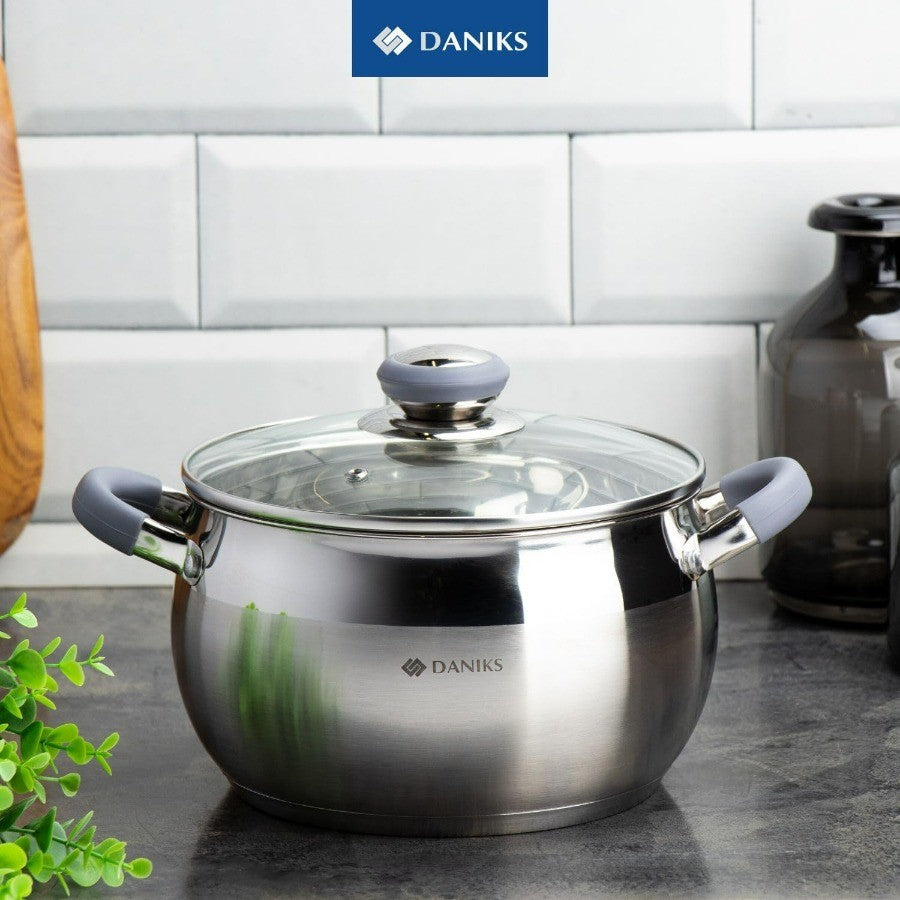 Modern 10-Piece Stainless Steel Induction Cookware Set – Dishwasher Safe Saucepan, Pots with Heatproof Handles, Glass Lids, Silv