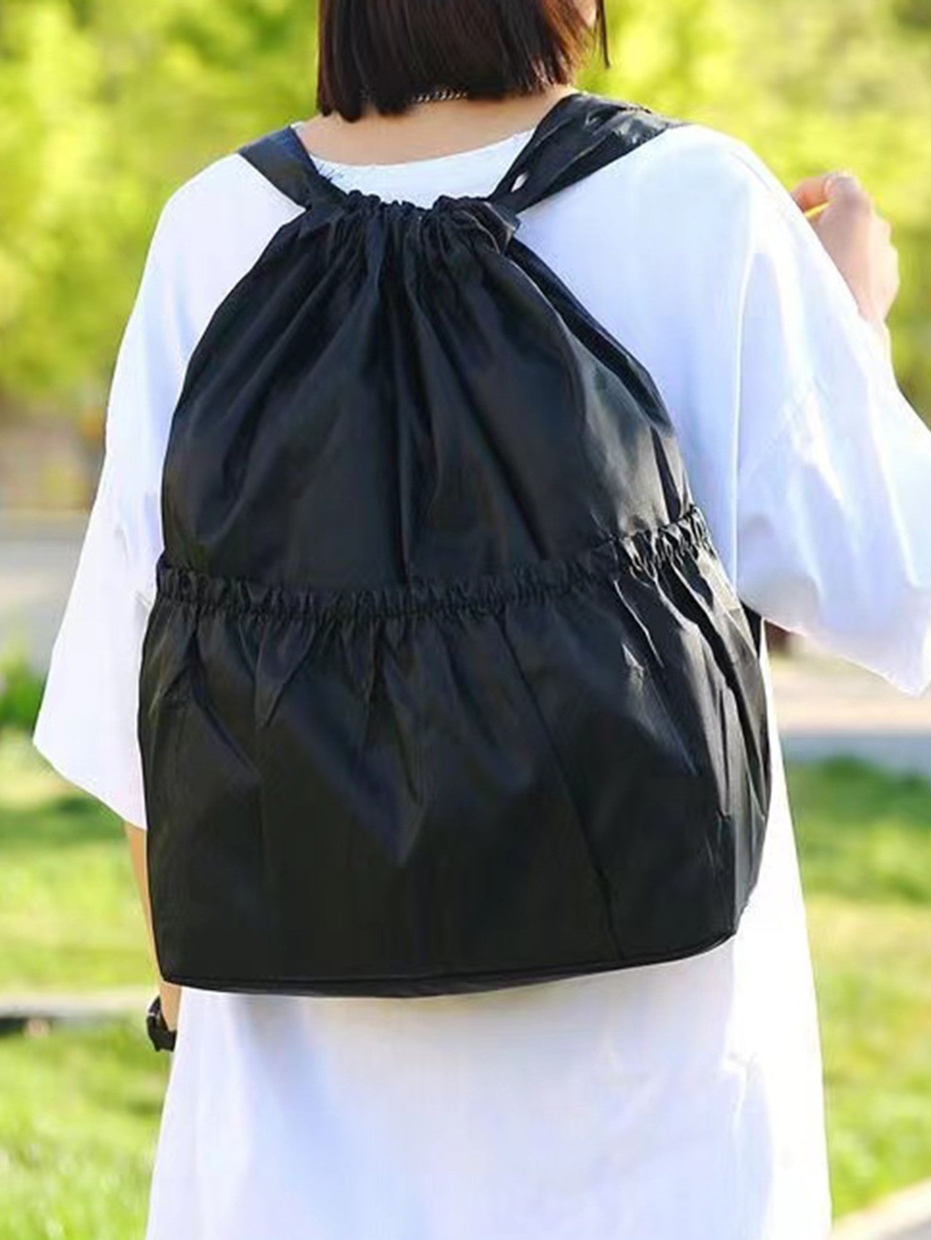 Men's and Women's Dual Shoulder Backpacks - Large Capacity Drawstring Fastened Shoulder Bags for Outdoor Leisure Use