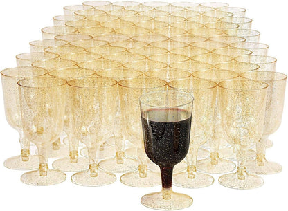 50 Taças de Vinho de Plástico com Glitter Dourado para Casamentos, Aniversários, Chá de Panela e Festas, 180ml - Resistentes e Reutilizáveis