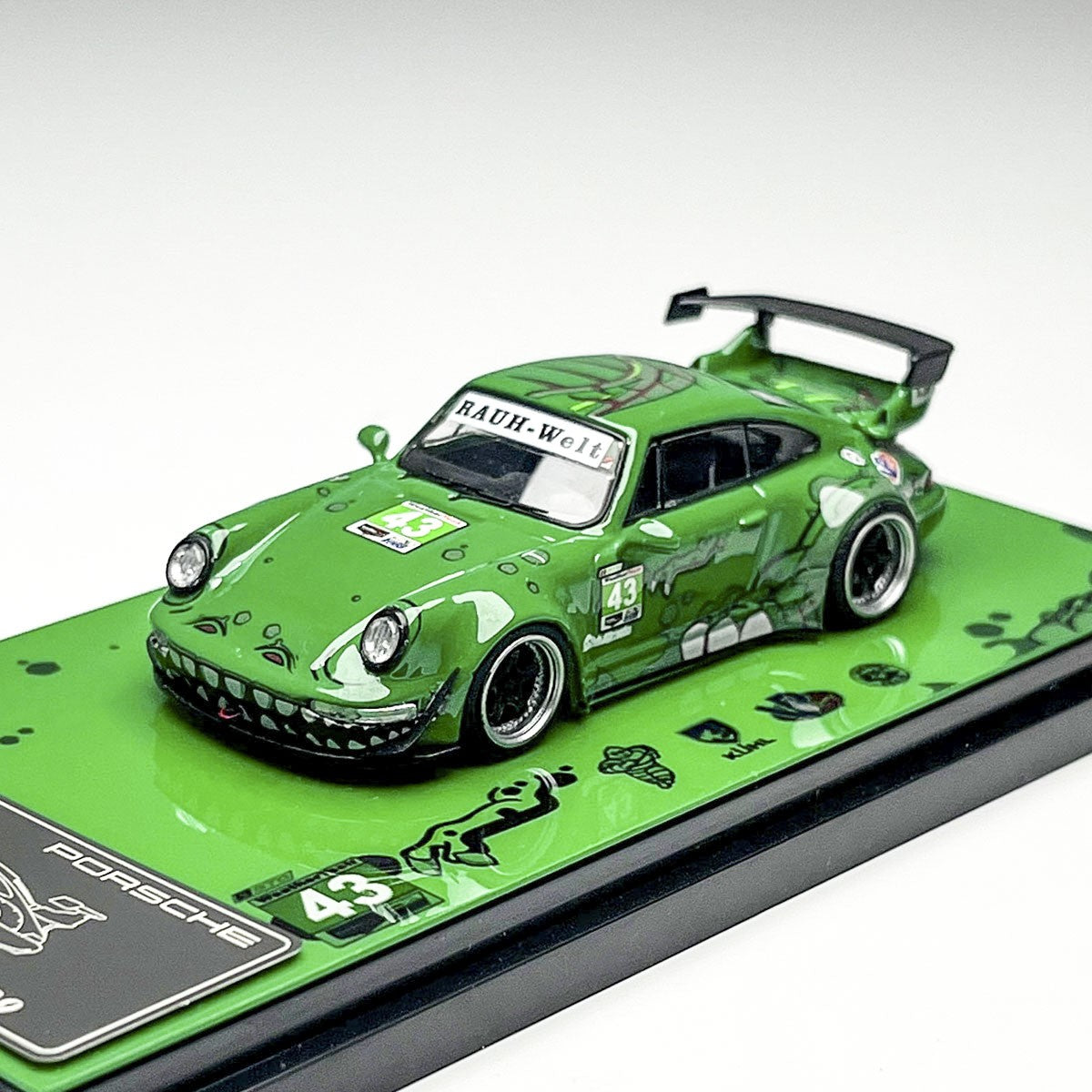 In-Stock Flame 1:64 Rwb 993 964 Pink/Green Dinosaur Paint Simulation Alloy Miniature Die-Cast Car Model Custom Children Toy Gift