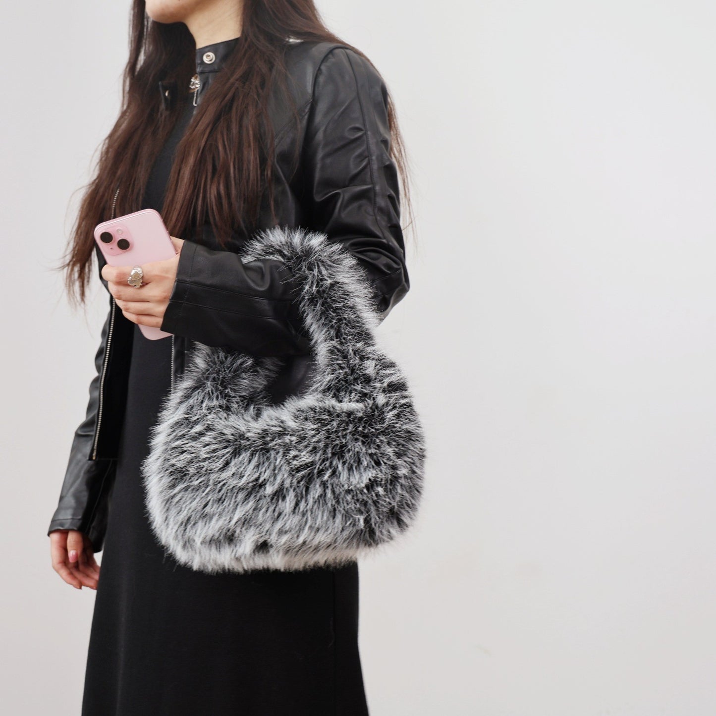 Solid Color Plush Dumpling Bag Simple Style Niche Design Faux Fur Handbag Tote Small Women's Underarm Hobo Bag