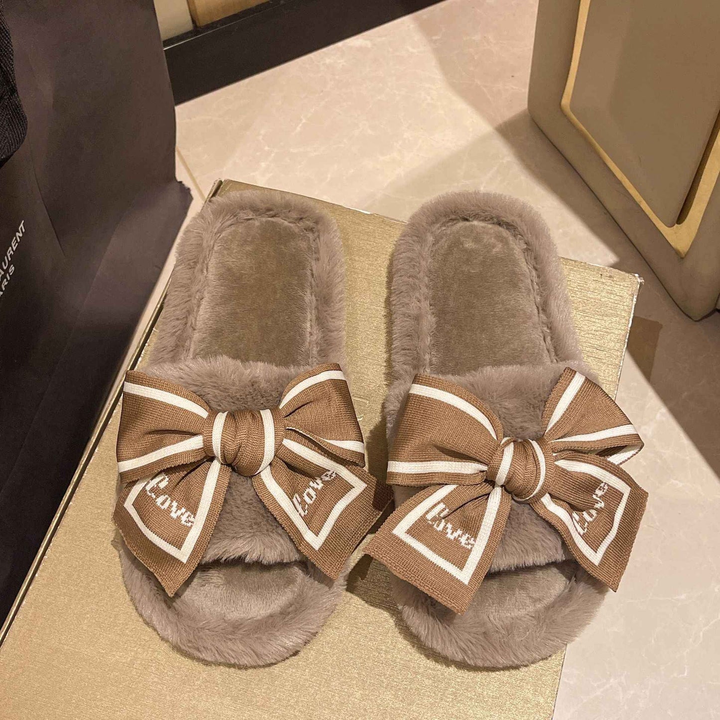 Casual Fluffy Slippers Women House Flats Fashion Winter Bowknot Love Designer Shoes Ladies Home Plush Platform Elegant Footwear