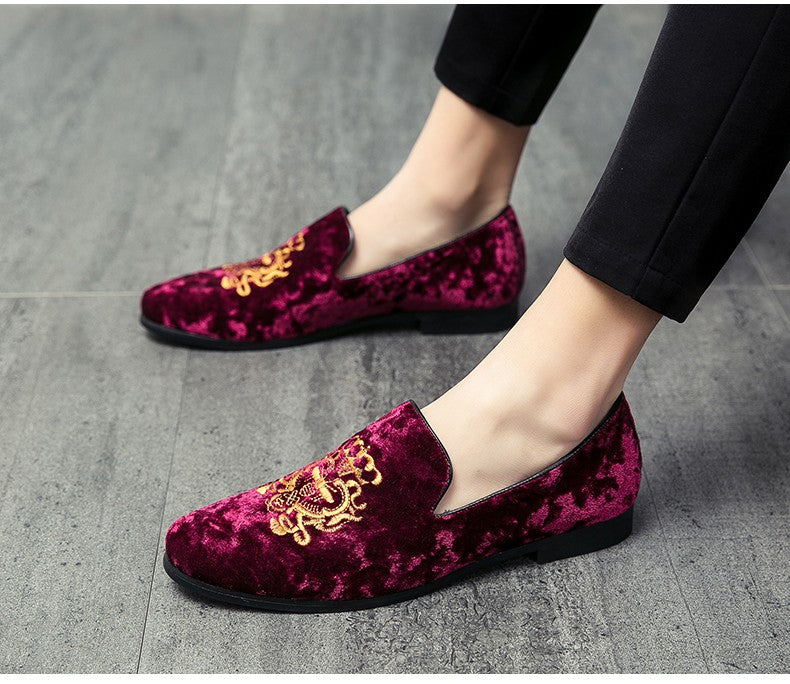 2022 Wedding Dress Shoes Casual Men Loafers New Big Size Lazy Peas shoes Embroidery Moccasins Shoes Suede Leather shoes Zapatos