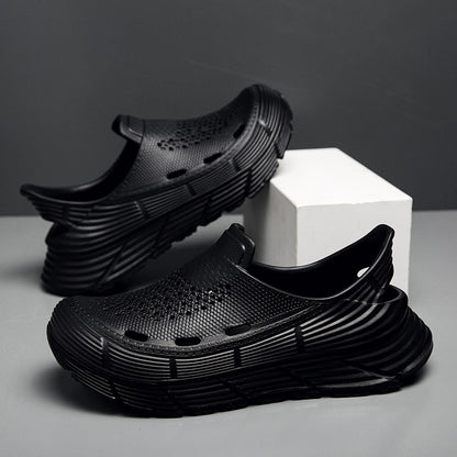 Summer Sandals Men Beach Slipper Platform Soft Sole Waterproof Anti-Slip Sandals Water Shoes Outdoor Sport Hollow out Men Shoes