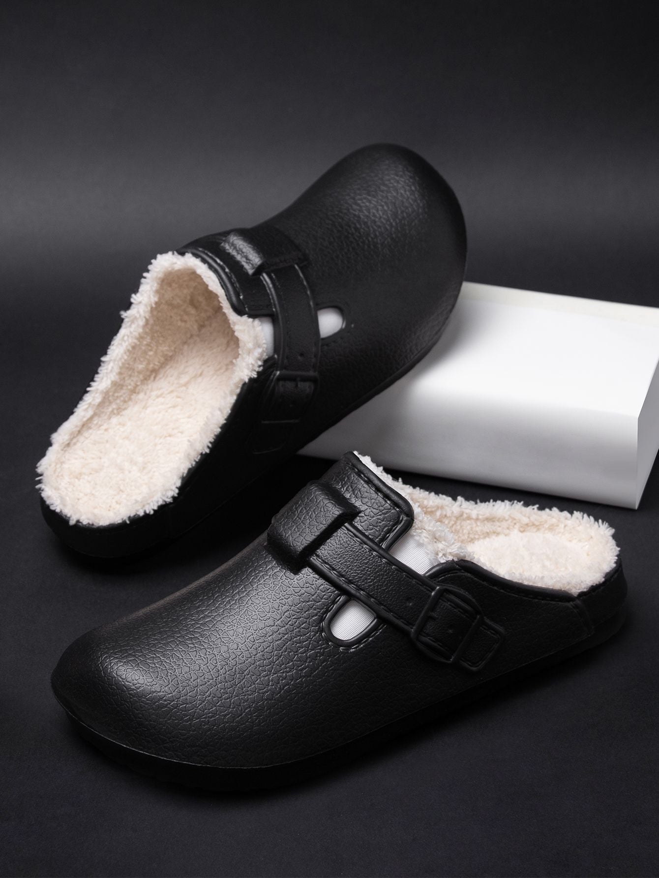 Men Plush Lined Outdoor Anti-slip Garden Shoes Warm Fuzzy Slippers For Women Winter New Cotton Slippers Fuzzy Home Slides