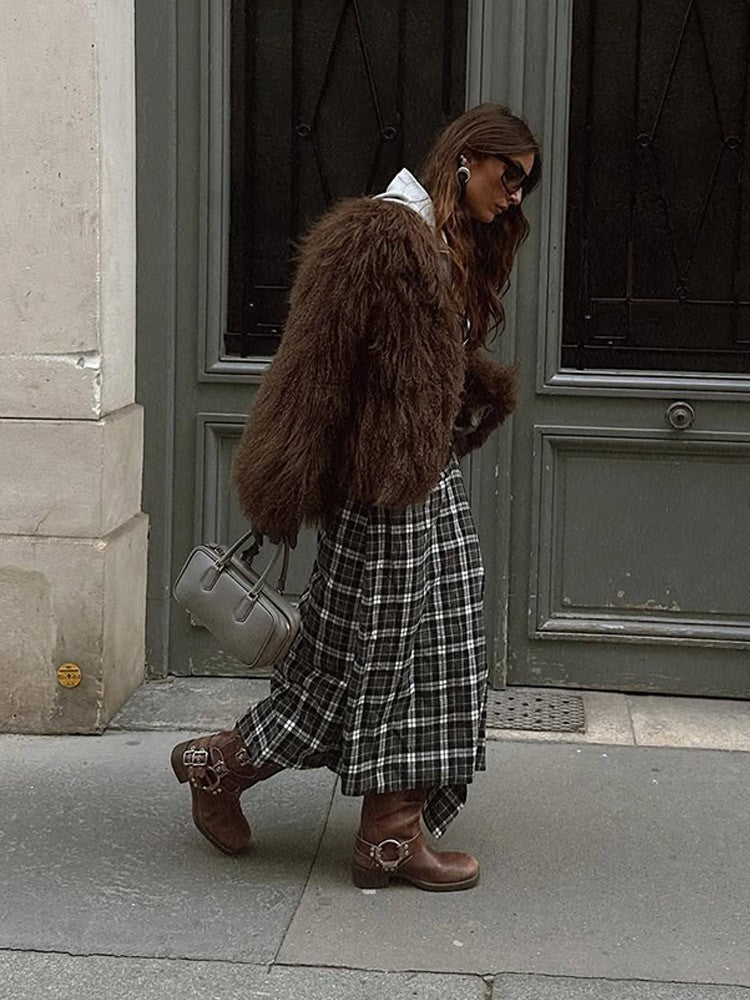 Fashion Solid Plush Faux Fur Coat Women Elegant Warm Long Sleeves Loose Jacket 2025 Lady Winter Chic High Street Outerwear ?