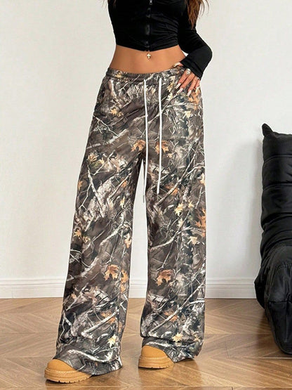 Women's Wide Leg Camo Pants Lightweight Elastic Waist Camouflage Print Loose Pants Trousers Y2K Vintage Streetwear