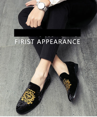 2022 Wedding Dress Shoes Casual Men Loafers New Big Size Lazy Peas shoes Embroidery Moccasins Shoes Suede Leather shoes Zapatos