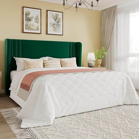 Estrutura de Cama Queen Size Estofada em Veludo com Cabeceira de Encosto em Asa com Tufo Vertical, Suporte de Estrado de Madeira