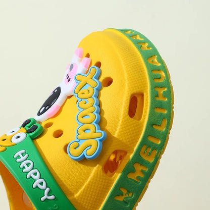 Children's Cartoon Baby Soft-Soled Sandals – Ultra-Light Anti-Slip Infant Closed-Toe Sandals for Boys & Girls Beach Shoes