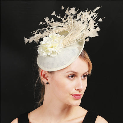 Chapéu de sol de aba grande com design de padrão de fio de cânhamo duplo, acessórios de pena, elegante chapéu de banquete, chapéu de praia para casamento ou férias, chapéu equestre