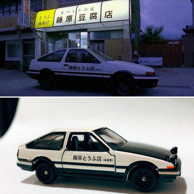 TOMY Initial D Toyota AE86 Supra RX7 GTR Carros de Liga Leve Fundidos e Veículos de Brinquedo Modelo de Carro em Miniatura Escala de Modelo de Carro Para Crianças