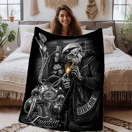 Motorcycle Skull Flannel Blanket – Soft Warm Throw – Vintage Biker Design – Perfect for All-Season Decor