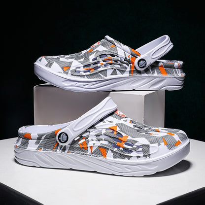 2025 New Fashion Sandals Men Clog Sandals Comfortable Breathable Beach Sandals Men Women Clogs Slippers Soft Bottom Men Shoes