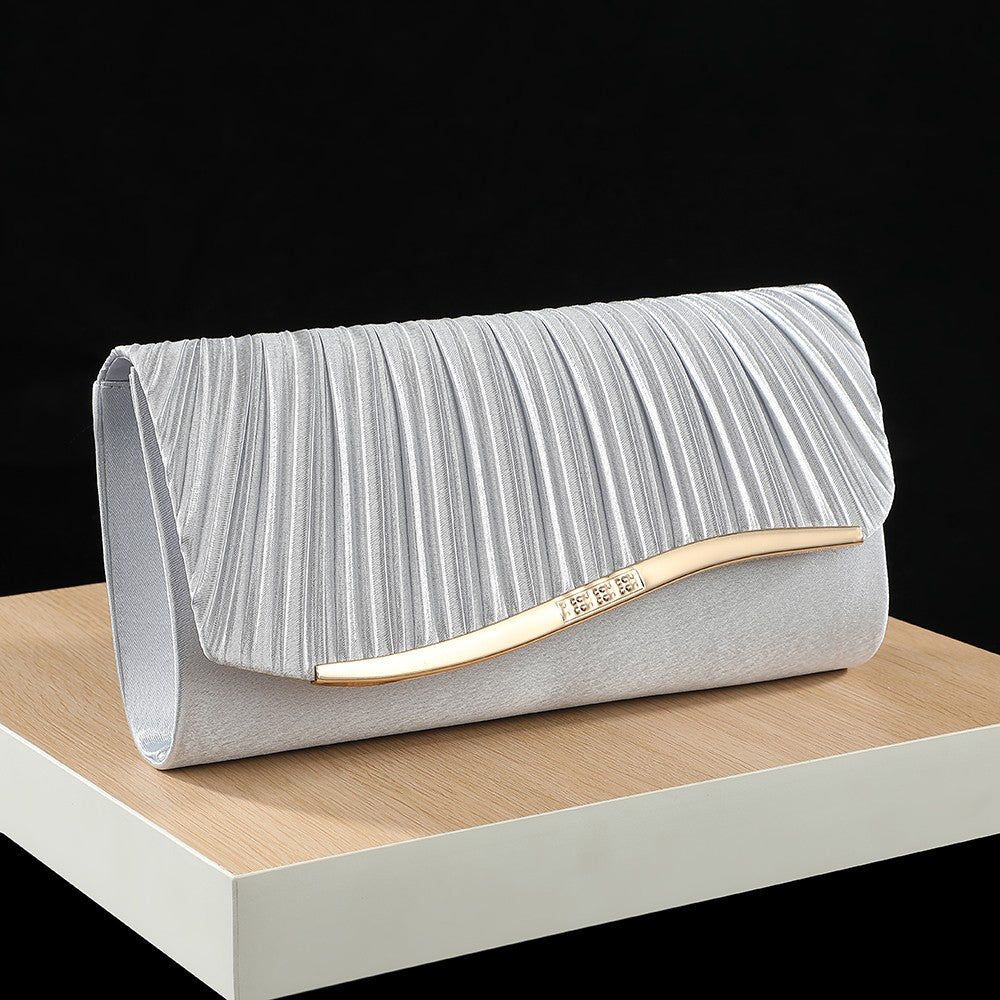 Premium Pleated Clutch Bag with Metal Trim Fashion Classic Chain Shoulder Bag for Evening Weddings And Parties