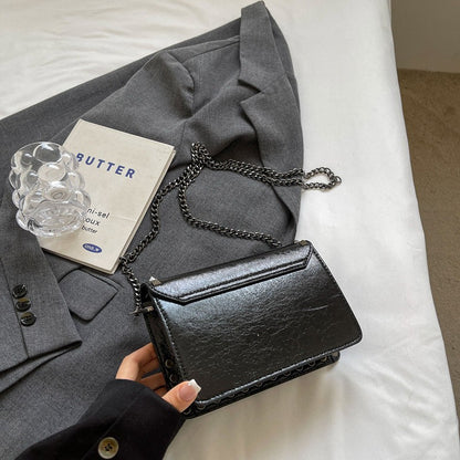 Rivet Small Shoulder Bags For Women Black Punk style Crossbody Bag Fashion Chain Flap Bag Leather Purses Designer Female Handbag