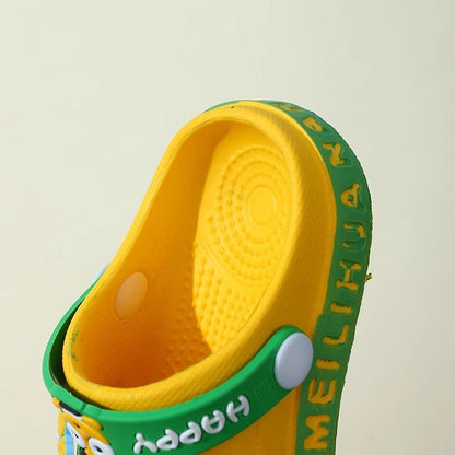 Children's Cartoon Baby Soft-Soled Sandals – Ultra-Light Anti-Slip Infant Closed-Toe Sandals for Boys & Girls Beach Shoes