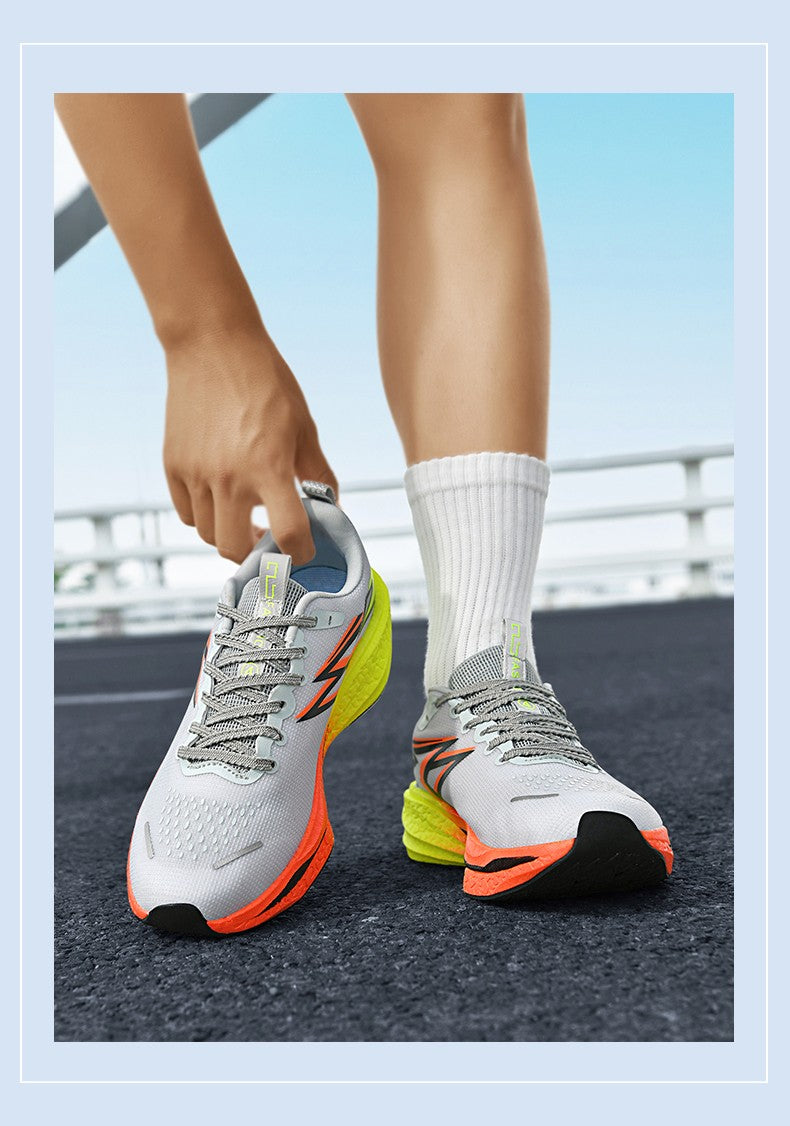 2025 NEW Men Sports Running Shoes Off Marathon Breathable Light Comfortable Women Athletic Sneakers Jogging Tenis Air Cushion