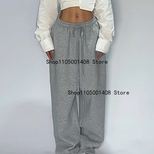 Casual and Comfy Grey Sweatpants for Women with Starchy Waist Loose Fit and Parachute Pants