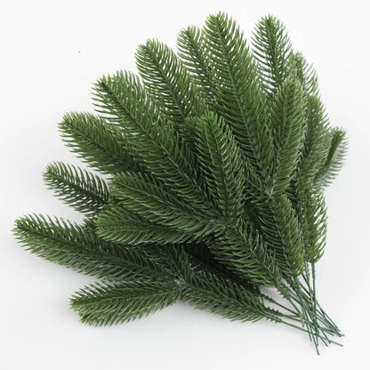 10Pcs Artificial Pine Branches Holly Berries Red Berry Branches for Xmas Tree Decor Wreath Navidad Gift Christmas Decoration
