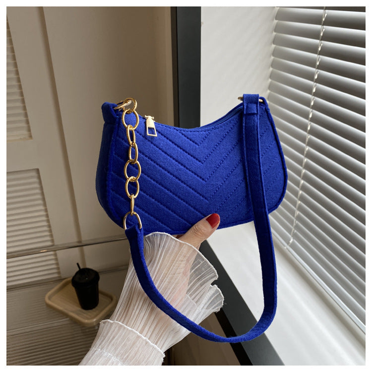 Mini Shoulder Bags for Women Fashion Felt Women's Bag Design Advanced Underarm Handbags Beautiful Purses Crescent SaddleBag 2024