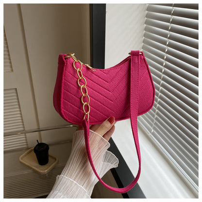 Mini Shoulder Bags for Women Fashion Felt Women's Bag Design Advanced Underarm Handbags Beautiful Purses Crescent SaddleBag 2024