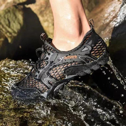 Men's Hiking Shoes Hot Sale Of The Season Breathable Outdoor Sports Mesh Upper Crossing Stream Shoes Comfortable EVA Insole Adul